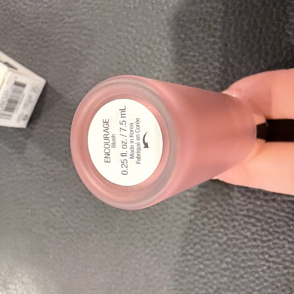 Rare Beauty Soft Pinch Liquid Blush - Shade Entourage - Picture 3 of 3